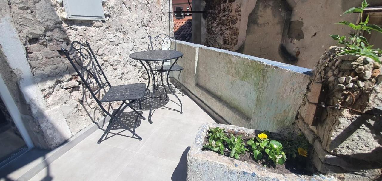 Modern Stairs Apartment Rovinj Exterior photo